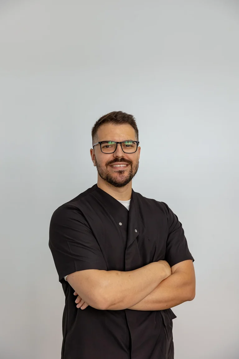 marcos fisioterapeuta vecindario
